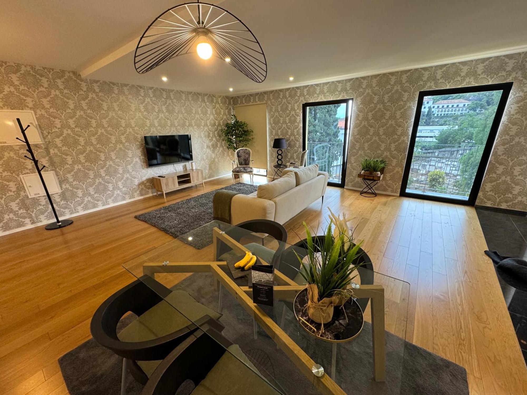 Carreira Residence Funchal  Buitenkant foto