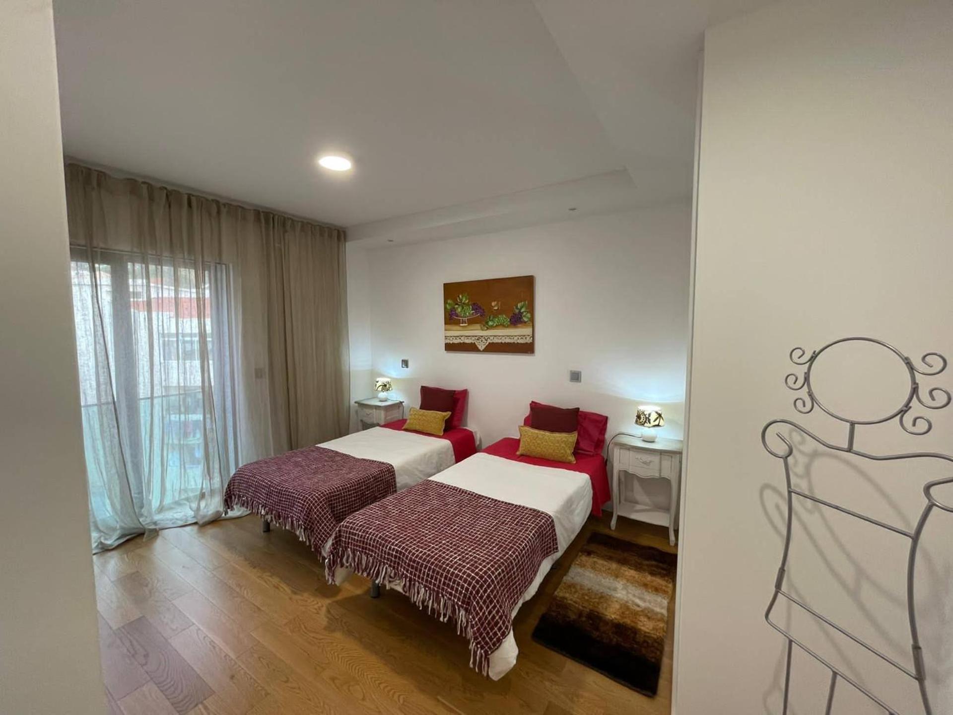 Carreira Residence Funchal  Buitenkant foto
