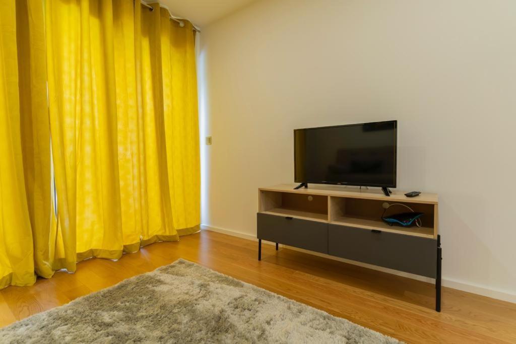 Carreira Residence Funchal  Buitenkant foto